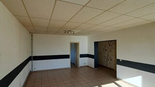 Bloc à appartement à vendre à Marcinelle