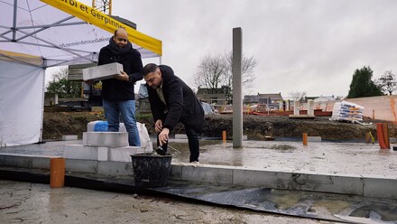 Première pierre Solaire Lot 5.